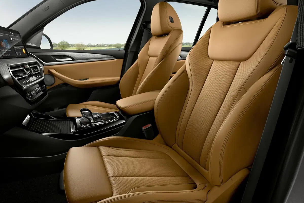 BMW X3 e X4 Restyling 2022: Stile aggiornato, nuova tecnologia e interni rivisti (55)