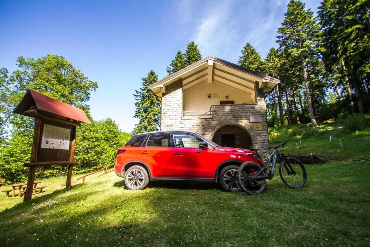  Vitara ibrida alle World E-Bike Series: in pista! [video]