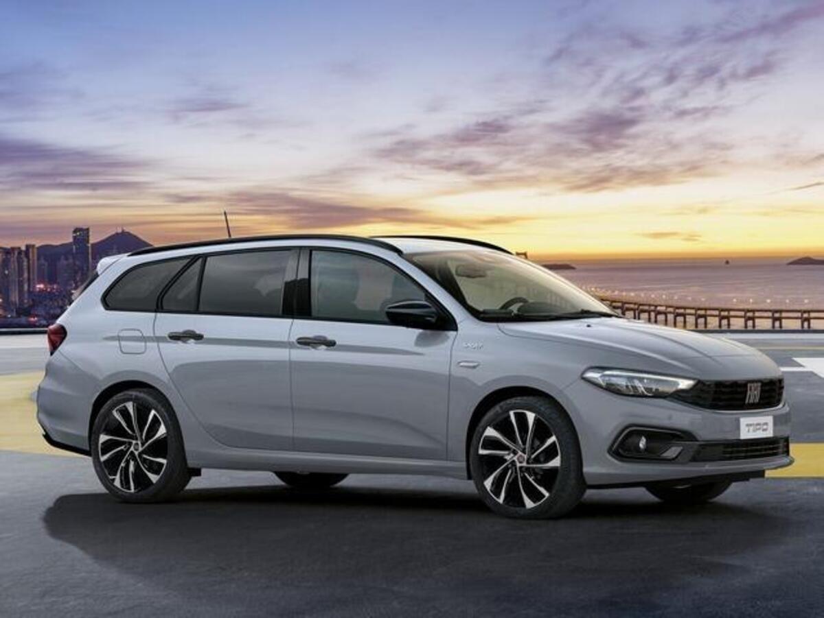 Fiat Tipo Tipo 1.4 T-Jet 120CV 5 porte S-Design (09/2017 - 03/2018): prezzo  e scheda tecnica 