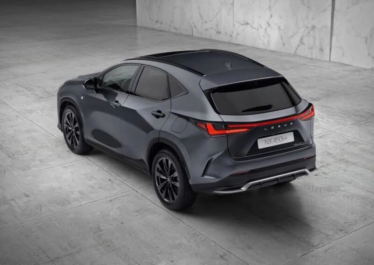 Ecco il nuovo Lexus NX 2021: ibrido anche plugin con 63 Km EV e sicurezza top (7)