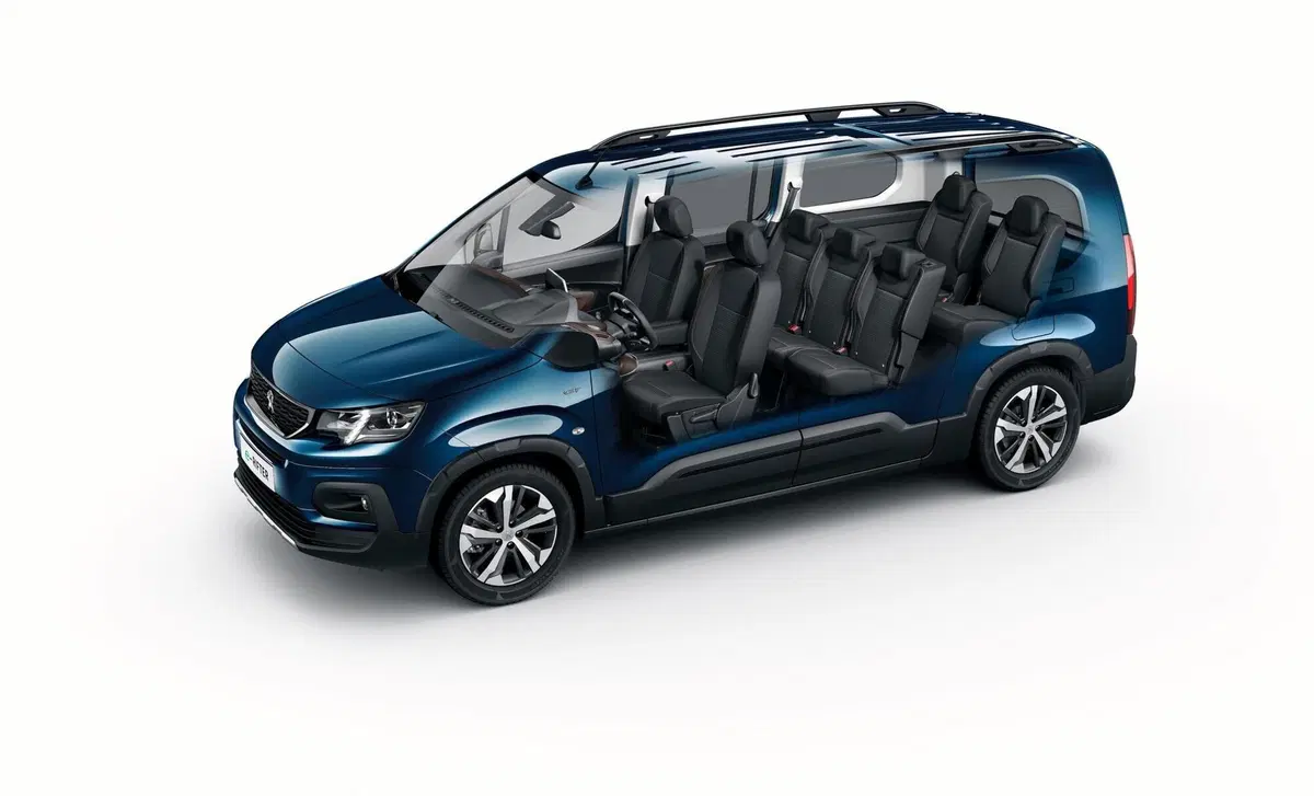Peugeot e-Rifter motore elettrico 136 CV 50kWh Allure Standard (15)