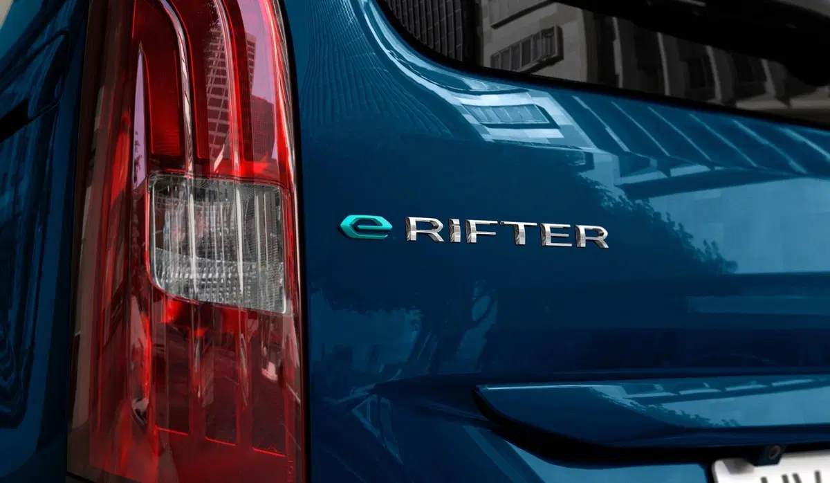 Peugeot e-Rifter motore elettrico 136 CV 50kWh Allure Standard (18)