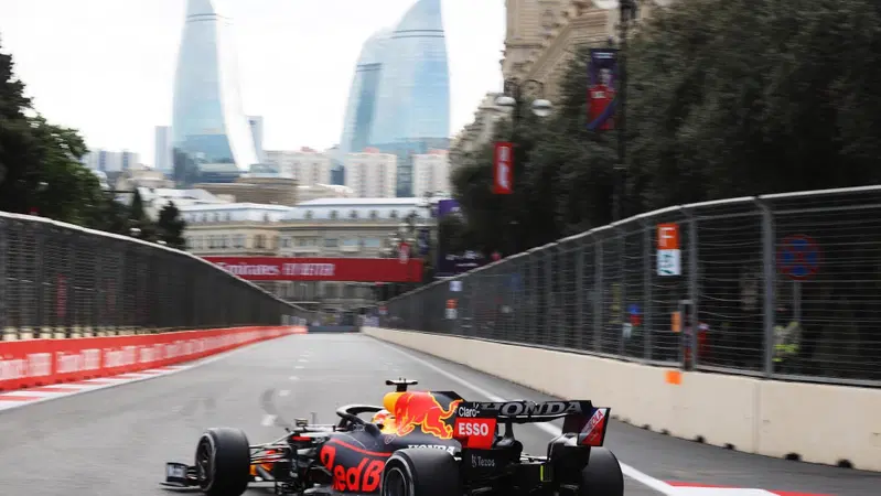 F1, l'analisi delle forature Pirelli di Baku scoperchia il vaso di Pandora