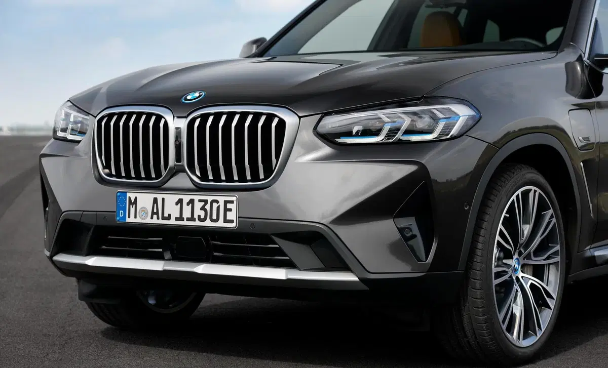 BMW X3 xDrive30d 249CV Luxury (15)