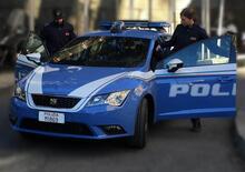 Lodi, finisce con l'auto nel canale. La Polizia la salva