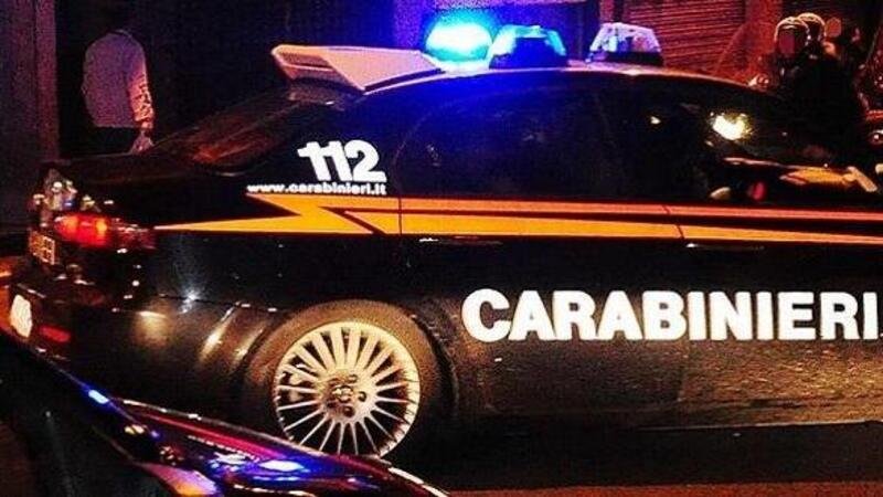 Quindicenne &quot;ruba&quot; l&#039;auto al padre  e si schianta dopo la fuga dai Carabinieri