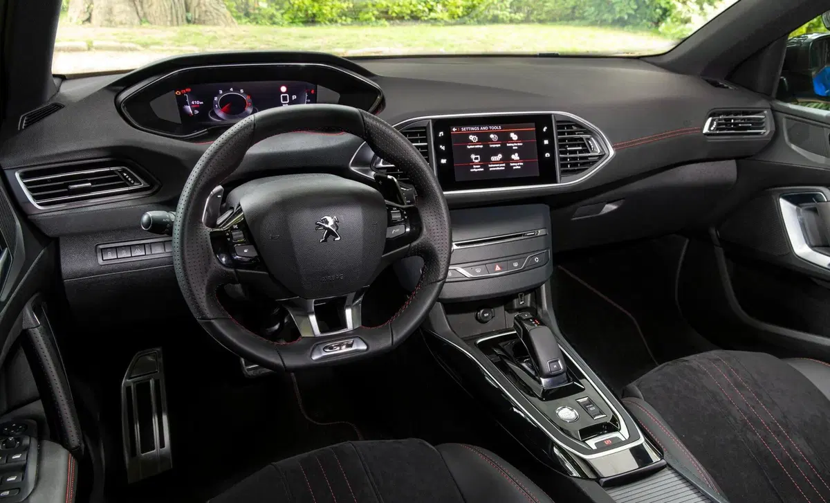 Peugeot 308 BlueHDi 130 S&S GT Line (49)