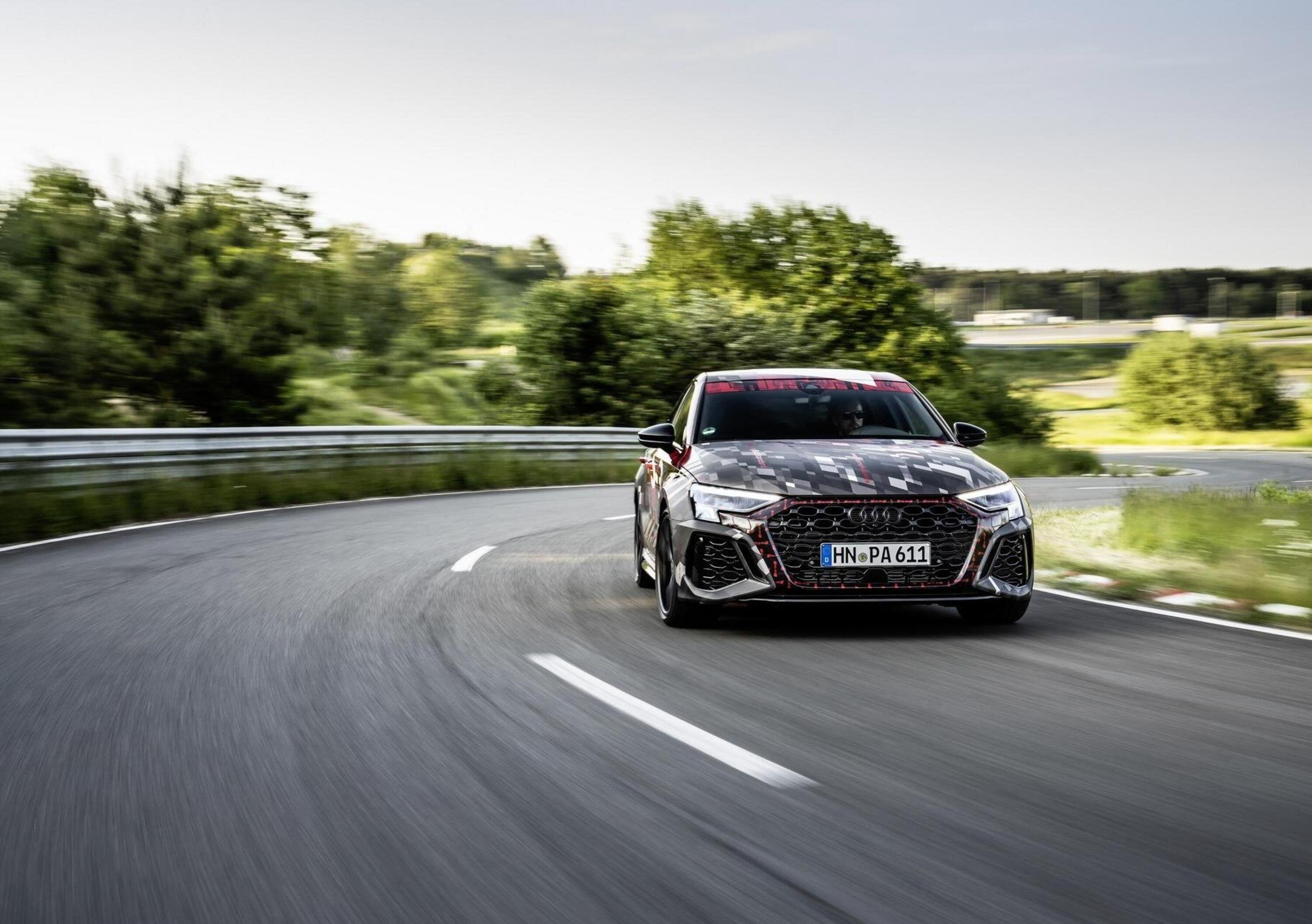 La nuova Audi RS 3 2022 porta al debutto il Torque Splitter: pi&ugrave; precisione e traversi