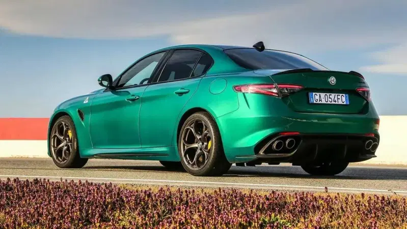 Superbollo auto potenti, Il Parlamento pensa all'abolizione?