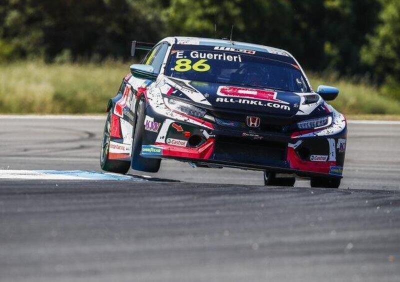 WTCR 2021, Portogallo: Pole per Guerrieri