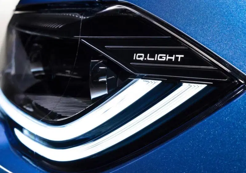 Volkswagen Polo (2017-->>) (21)