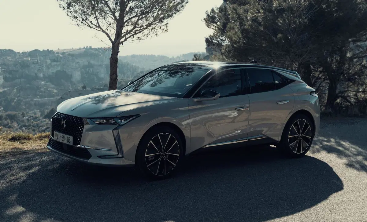 Ds DS 4 DS4 1.6 e-tense phev Performance Line 225cv auto (6)