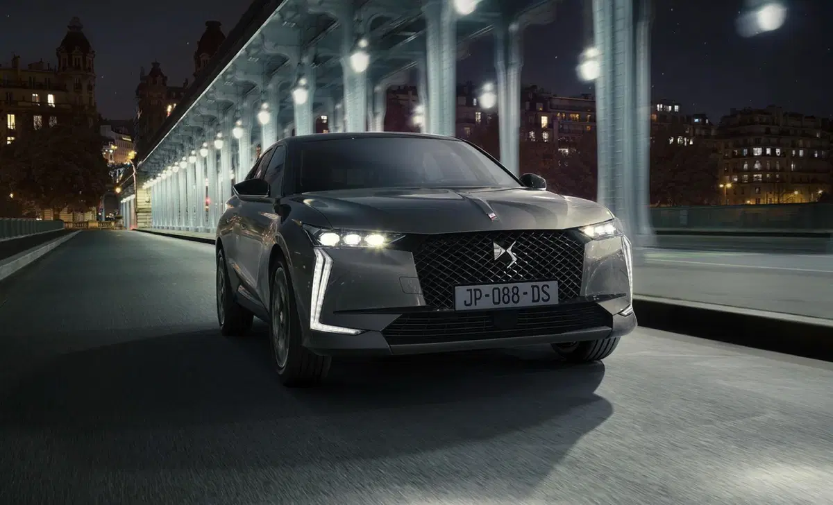 Ds DS 4 DS4 1.6 e-tense phev Performance Line 225cv auto (9)
