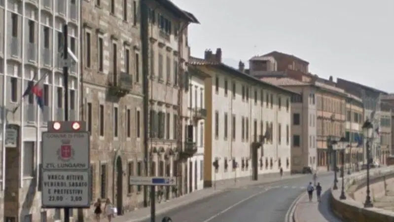Pisa, stop serale alle auto in centro