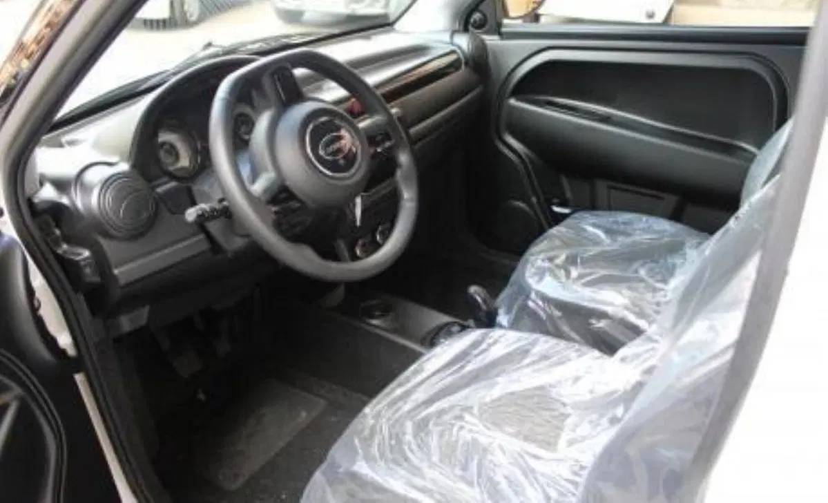 Microcar MGO 6 MGO 6 DCI X (11)