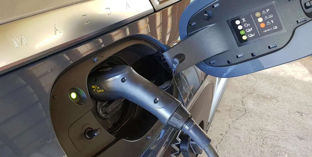Week Test EV, Elettrocompatibilità provata con Mazda MX-30 e Juice Booster [piaceri e limiti] (9)