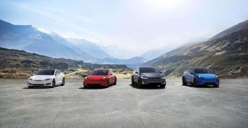 Record di fatturato per Elon Musk: Tesla sfonda il miliardo a trimestre