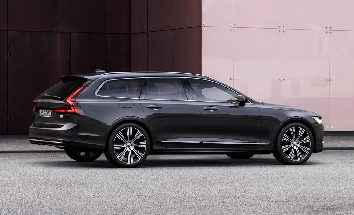 Volvo V90 D3 Business Plus (4)
