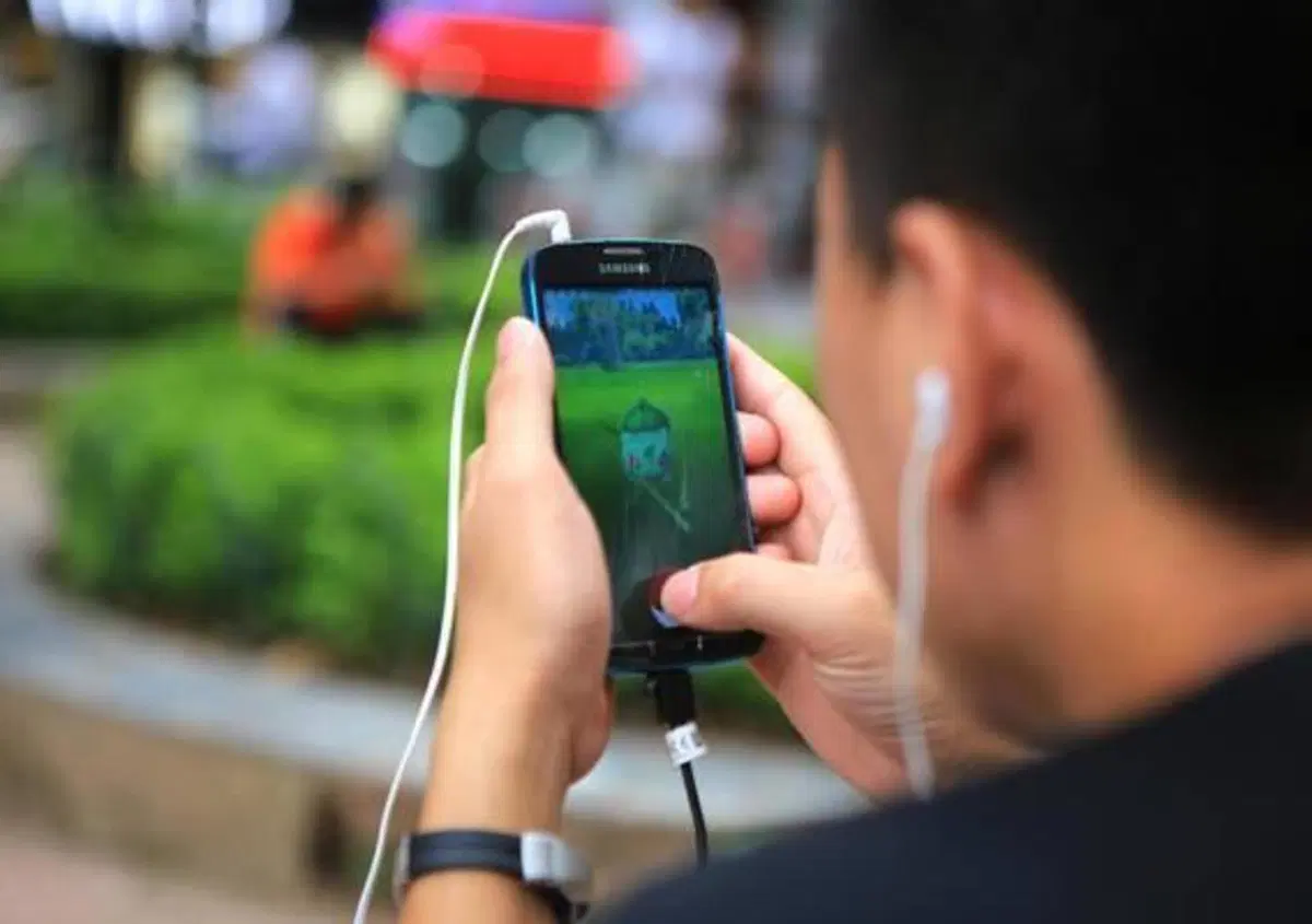 Ravenna, si appostava in auto vicino alle aziende: era in cerca di Pok&eacute;mon