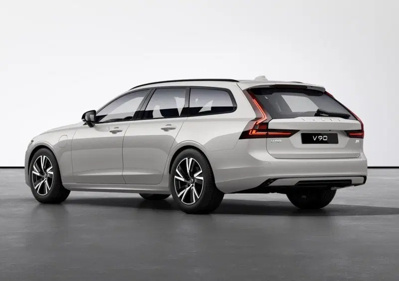 Volvo V90 (2016-25) (9)