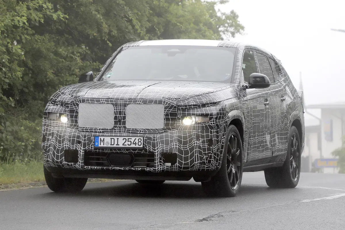 BMW X8, le foto spia (8)