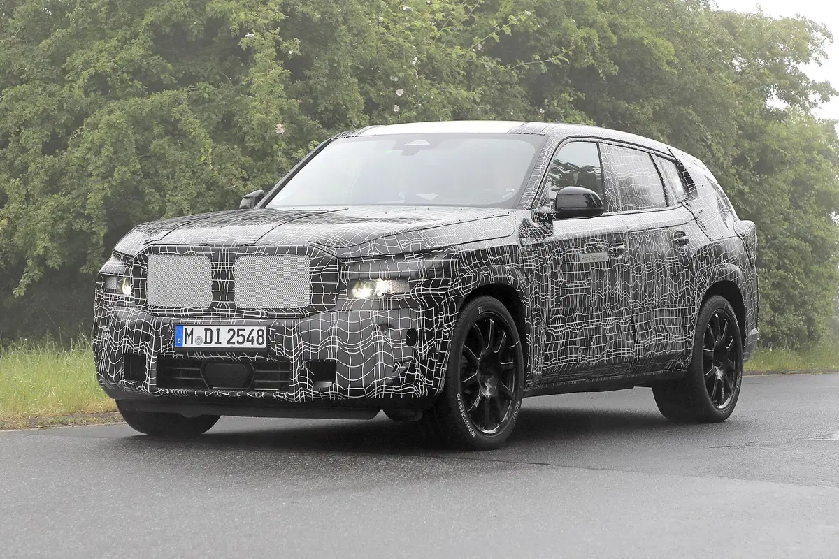 BMW X8, le foto spia (9)