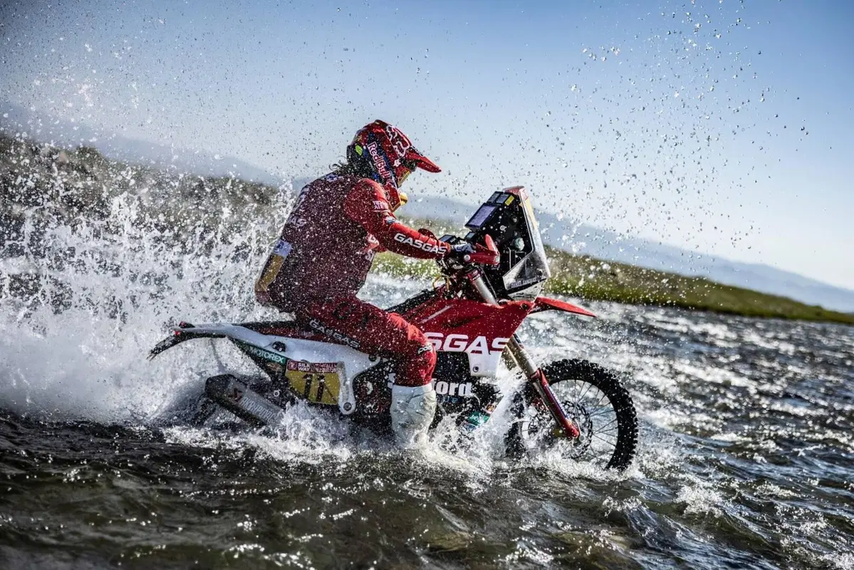 Silk Way Rally 21. Vincono Walkner, KTM, e Chicherit, Buggy CR6 (24)