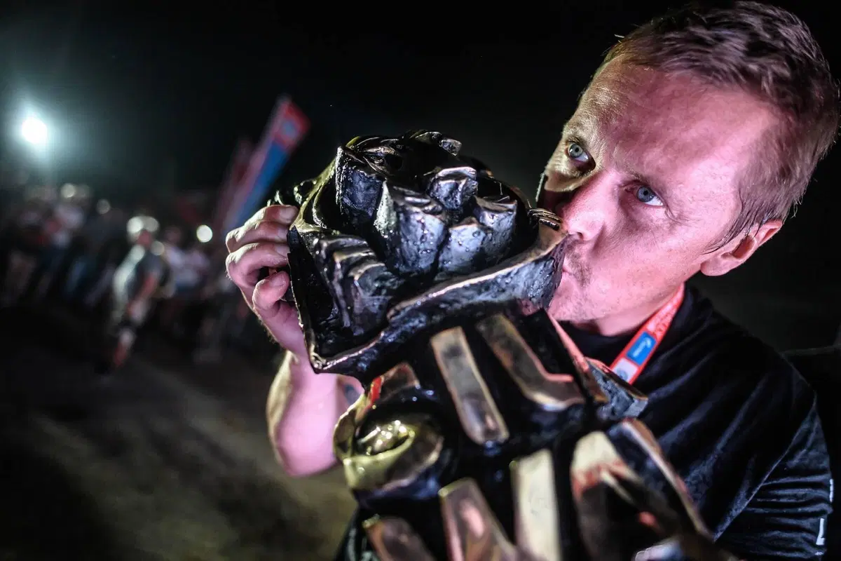 Silk Way Rally 21. Vincono Walkner, KTM, e Chicherit, Buggy CR6 (33)