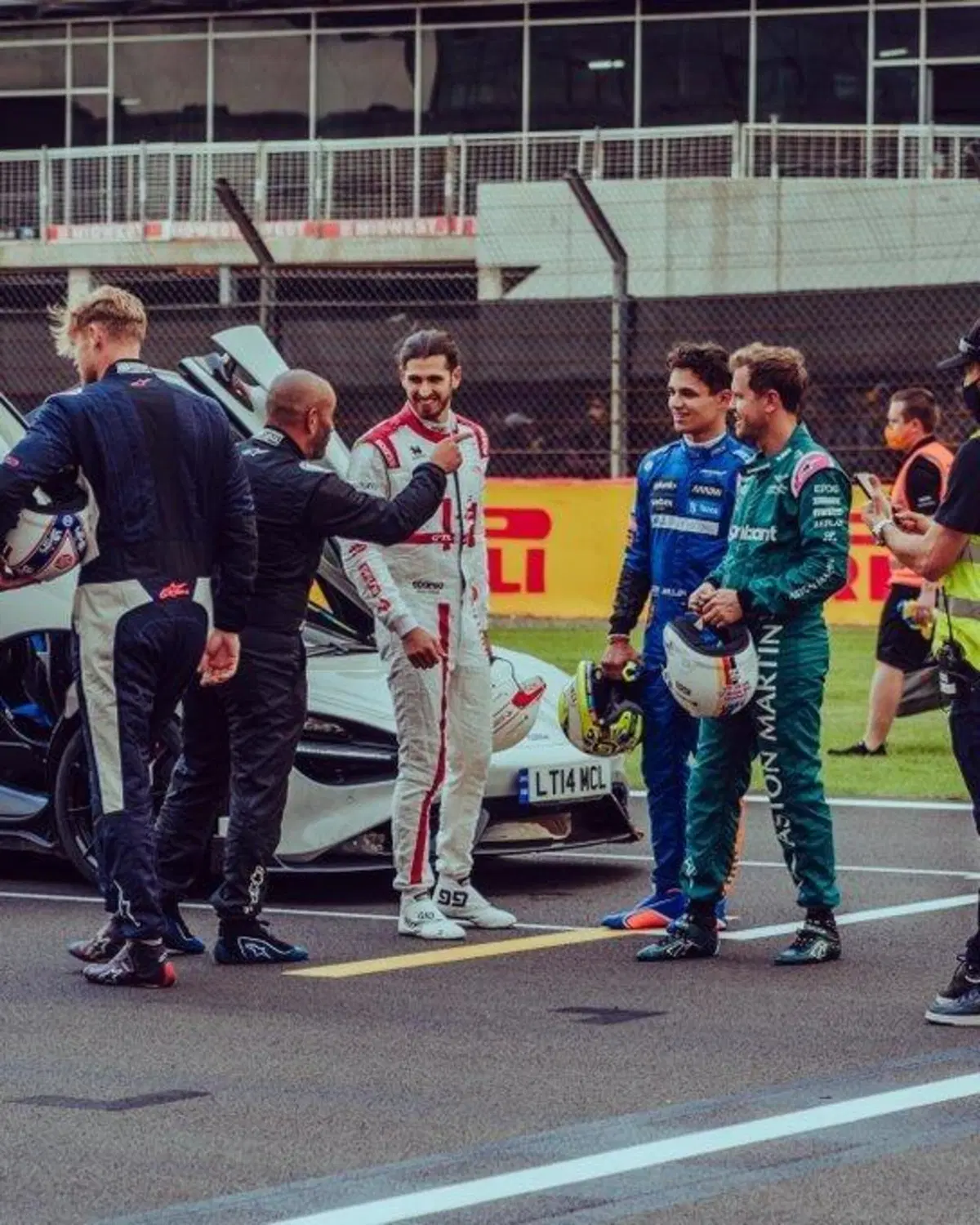 F1, GP Gran Bretagna 2021: pole per Verstappen (14)