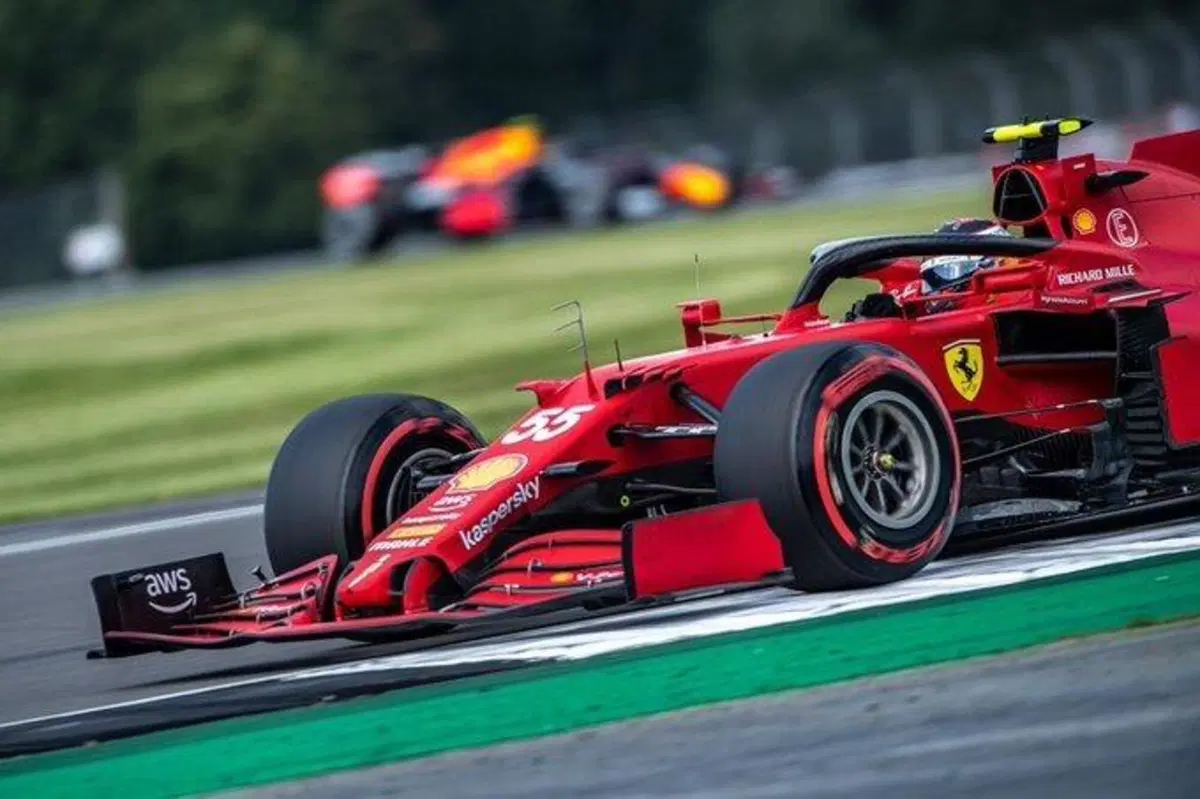 F1, GP Gran Bretagna 2021: pole per Verstappen (49)