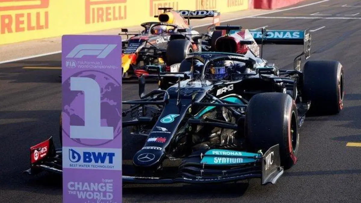 F1, GP Gran Bretagna 2021: pole per Verstappen (67)