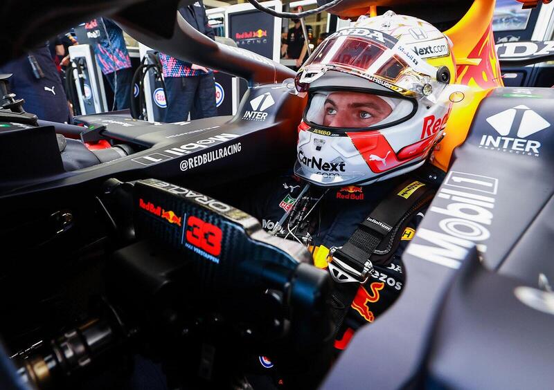 F1, Verstappen attacca Hamilton