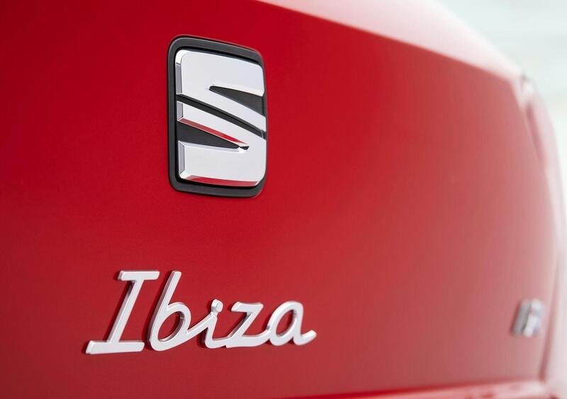 SEAT Ibiza (2017-->>) (17)