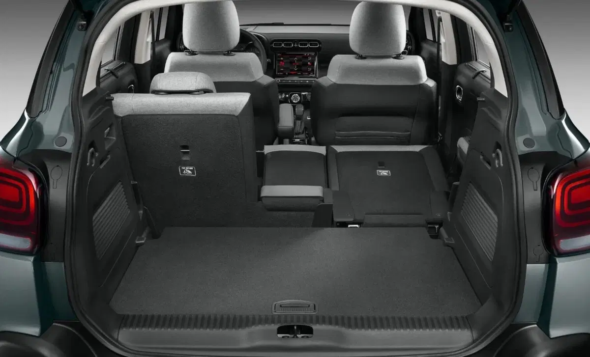 Citroen C3 Aircross BlueHDi 120 S&S EAT6 Feel (14)
