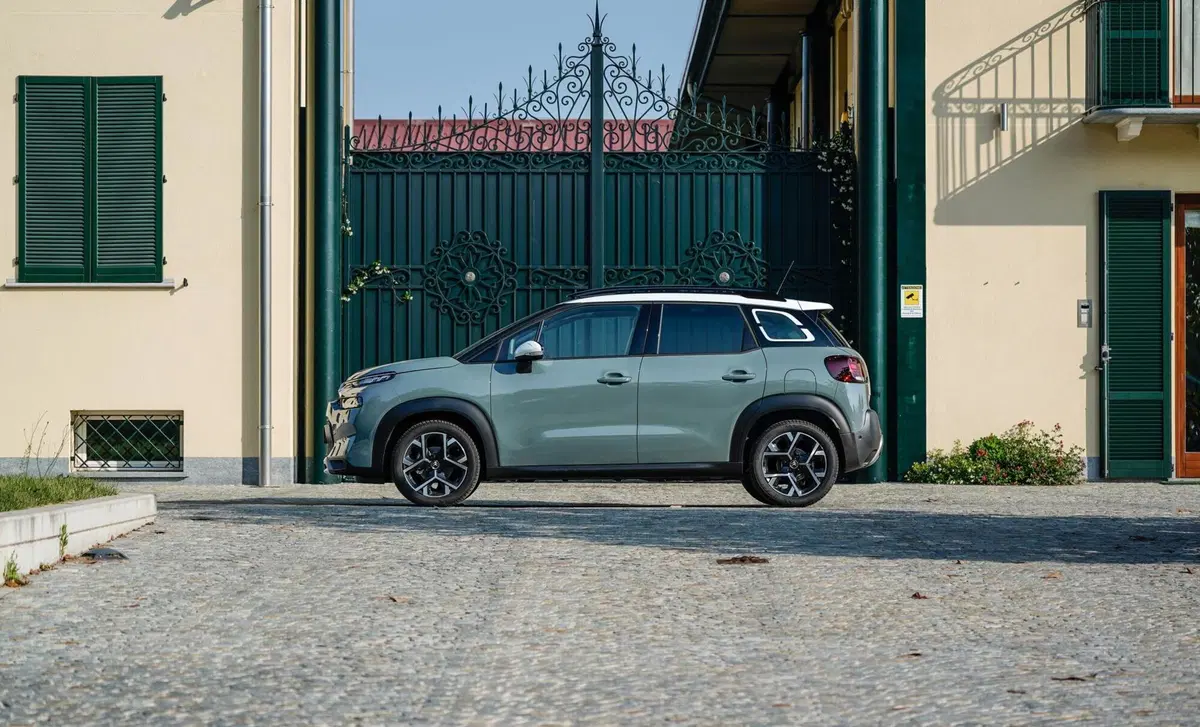 Citroen C3 Aircross BlueHDi 120 S&S EAT6 Feel (2)