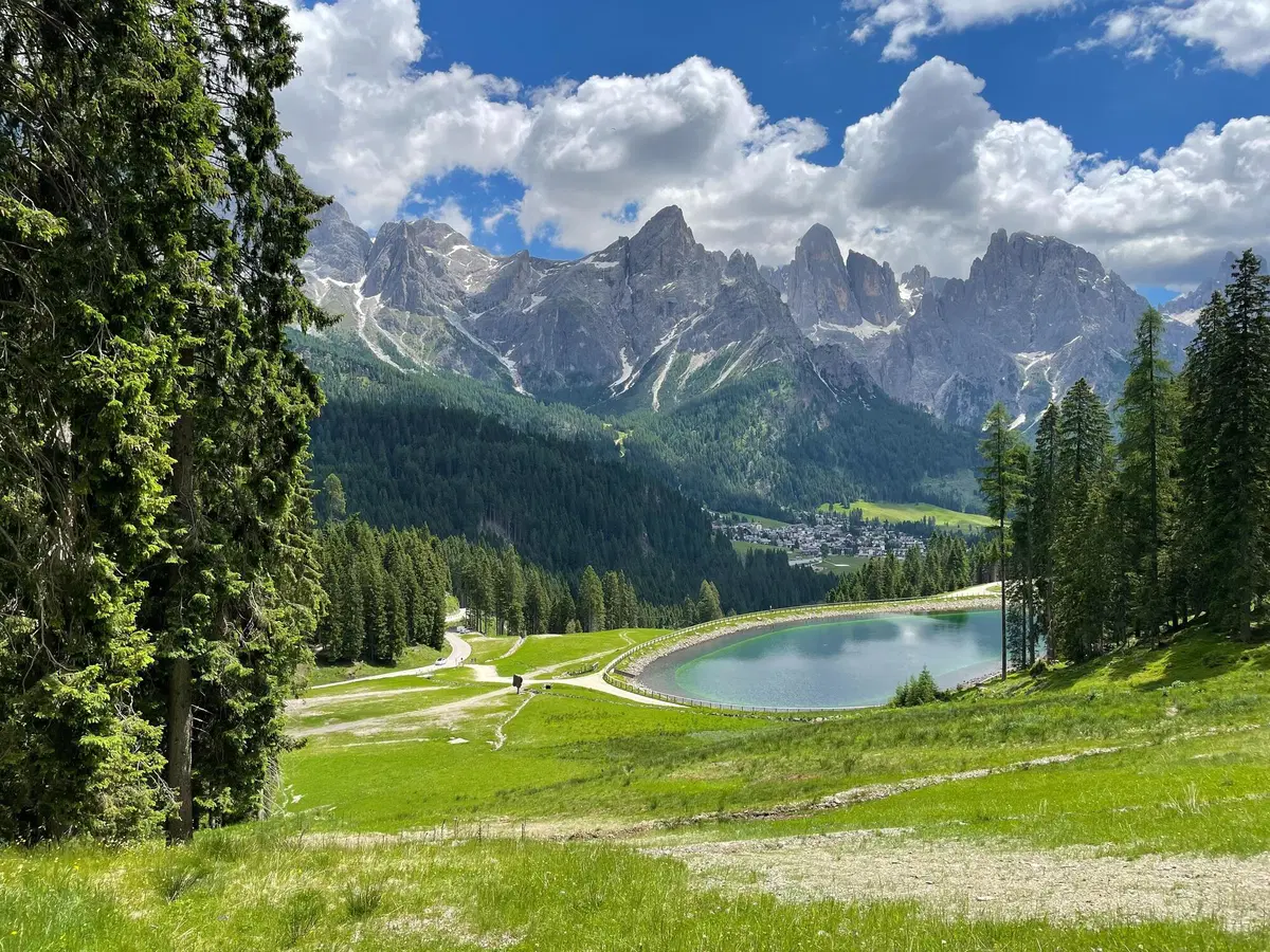Luca Salvadori e il Trentino: un’avventura 100% green tra natura, e-bike e Audi e-tron
