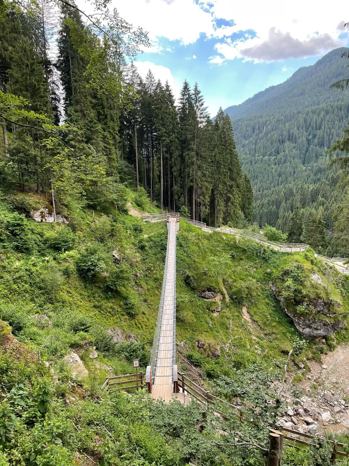 Luca Salvadori e il Trentino: un’avventura 100% green tra natura, e-bike e Audi e-tron (4)