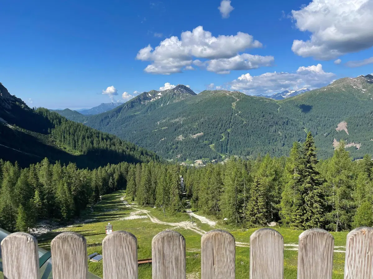 Luca Salvadori e il Trentino: un’avventura 100% green tra natura, e-bike e Audi e-tron (4)
