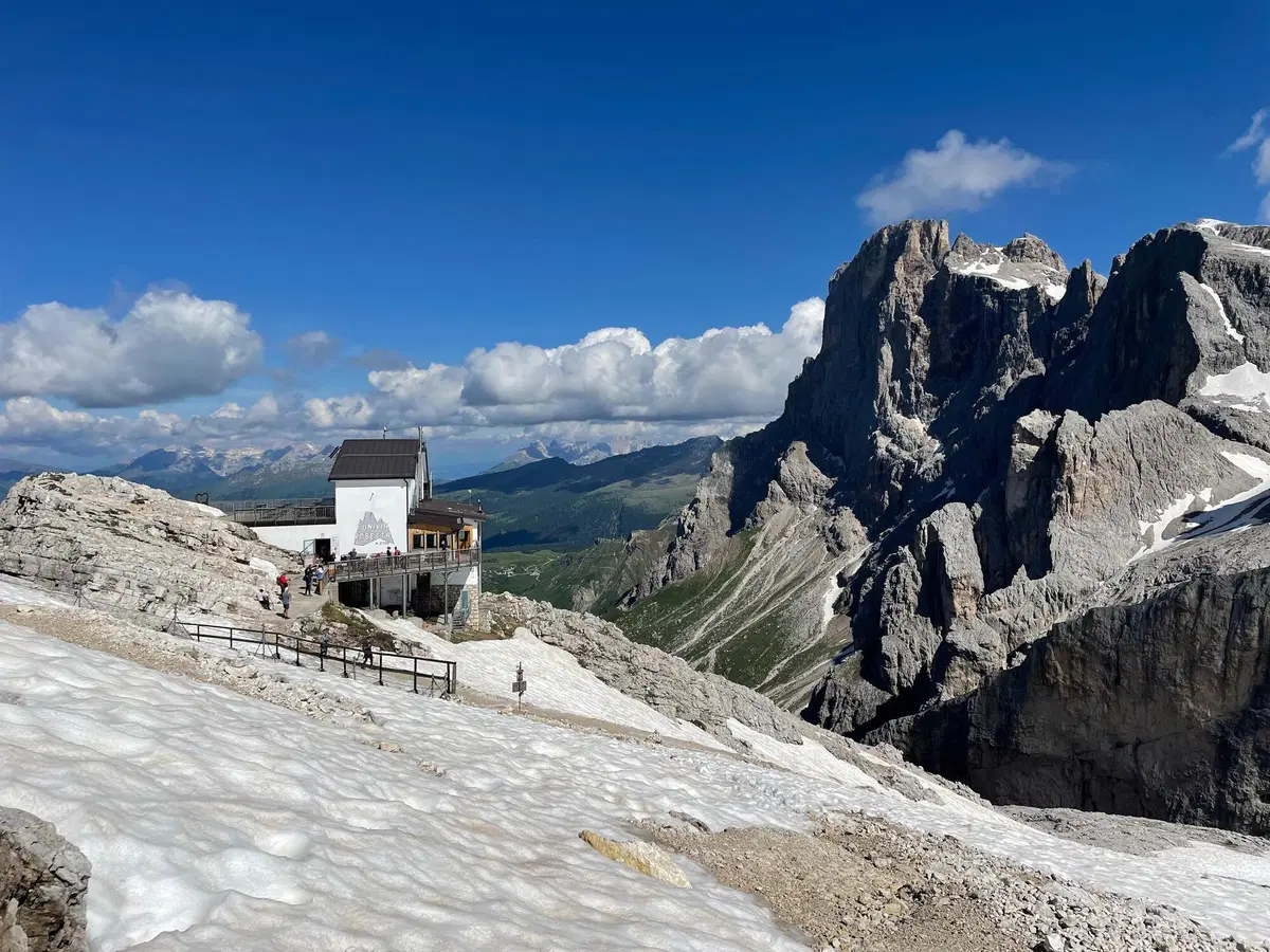 Luca Salvadori e il Trentino: un’avventura 100% green tra natura, e-bike e Audi e-tron