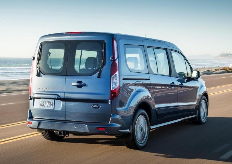 Ford Transit Connect Wagon (4)