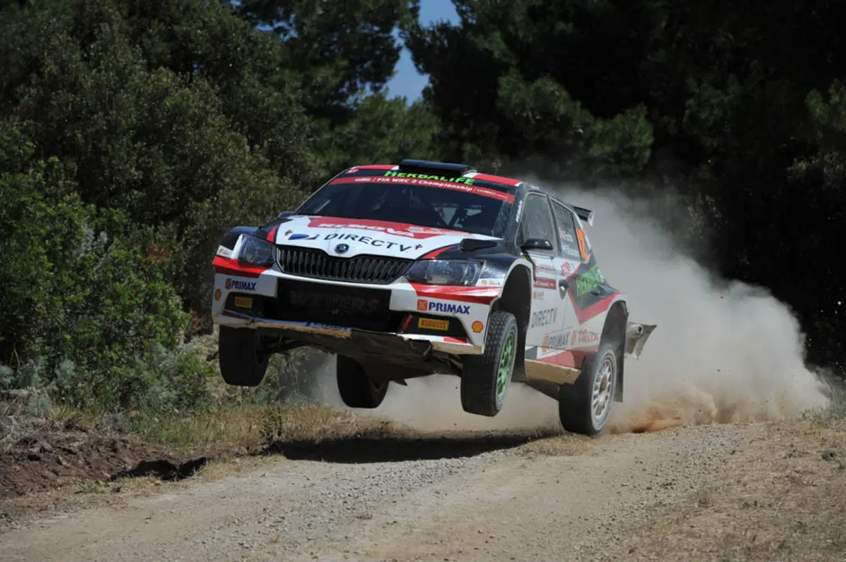 WRC16 Sardegna Italia, Marziani in Paradiso. Finalmente Neuville (Hyundai). Scandola davanti nella WR2 (28)