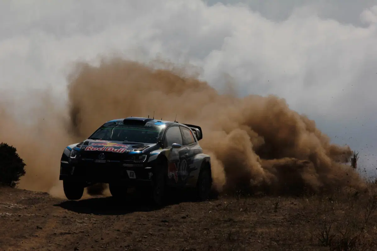 WRC16 Sardegna Italia, Marziani in Paradiso. Finalmente Neuville (Hyundai). Scandola davanti nella WR2 (31)