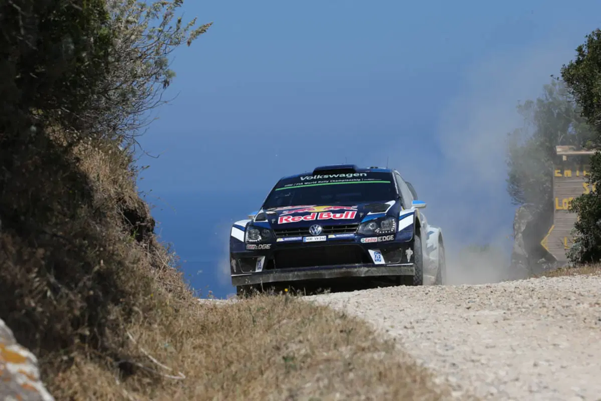 WRC16 Sardegna Italia, Marziani in Paradiso. Finalmente Neuville (Hyundai). Scandola davanti nella WR2 (36)