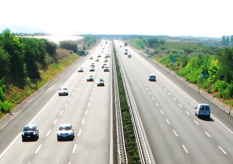 Autostrade: agosto aperto per lavori