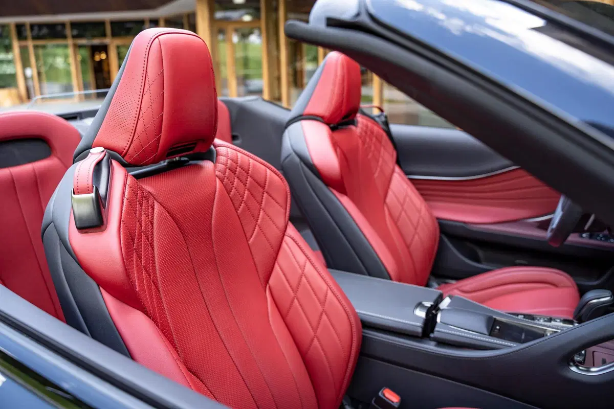 LC500 Convertible: il sogno termico educato da aprire in chiave Lexus [video] (8)