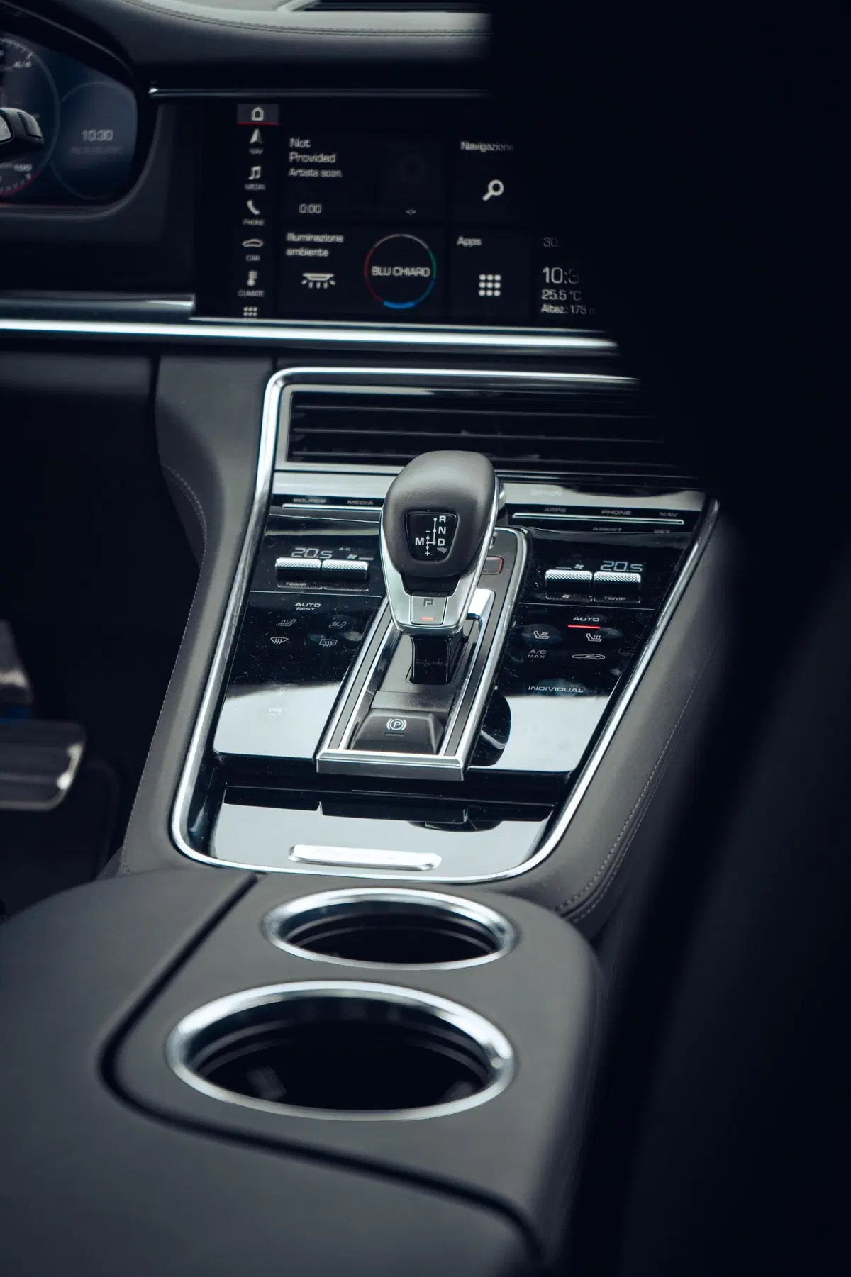 Porsche Panamera 4S e-Hybrid, PRO e CONTRO. La pagella e tutti i numeri della prova strumentale (14)