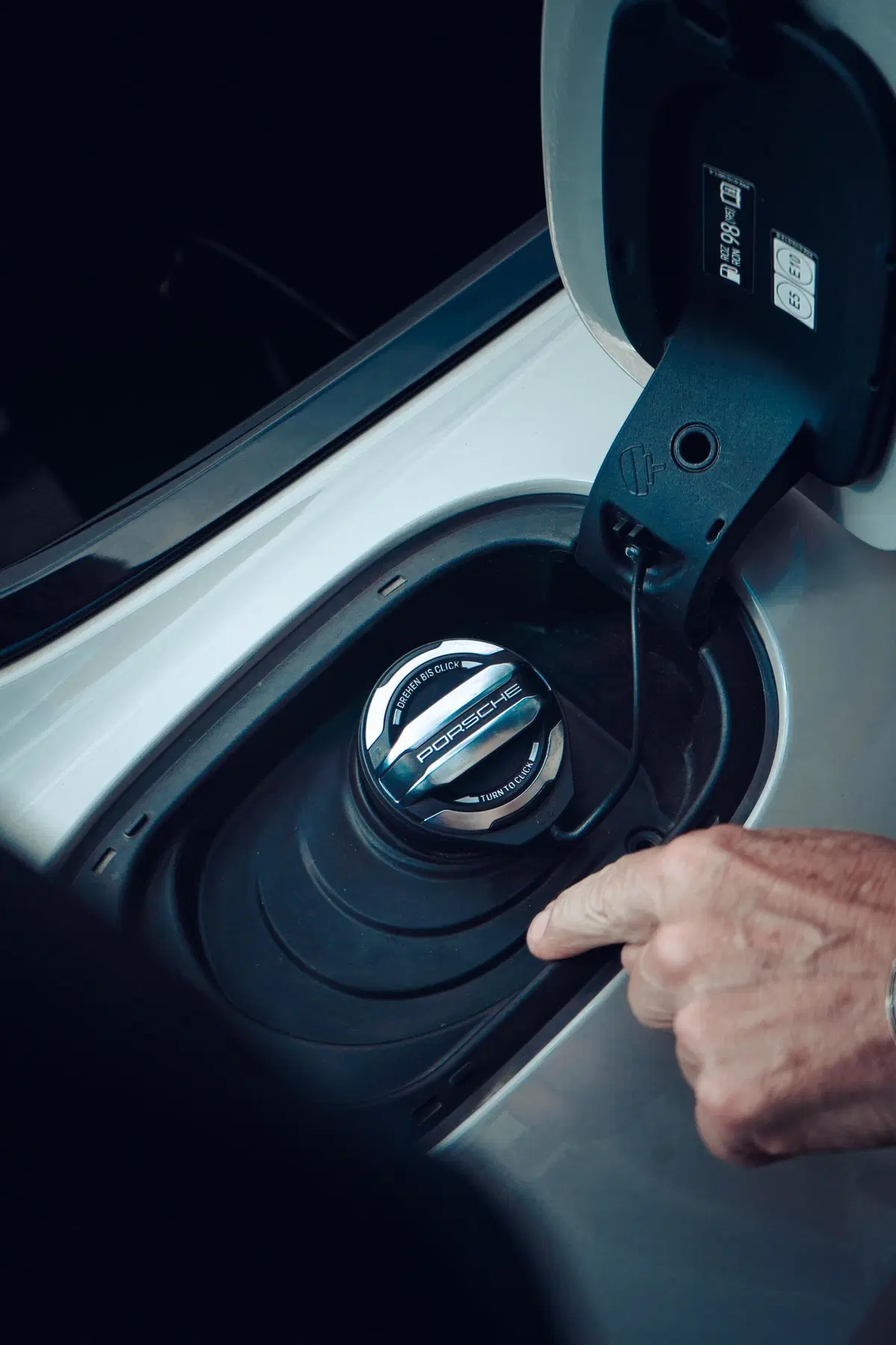 Porsche Panamera 4S e-Hybrid, PRO e CONTRO. La pagella e tutti i numeri della prova strumentale (18)