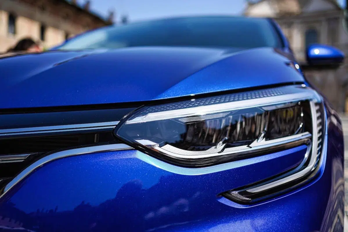 Megane E-Tech Plug-in Hybrid: maturità tecnologica (3)