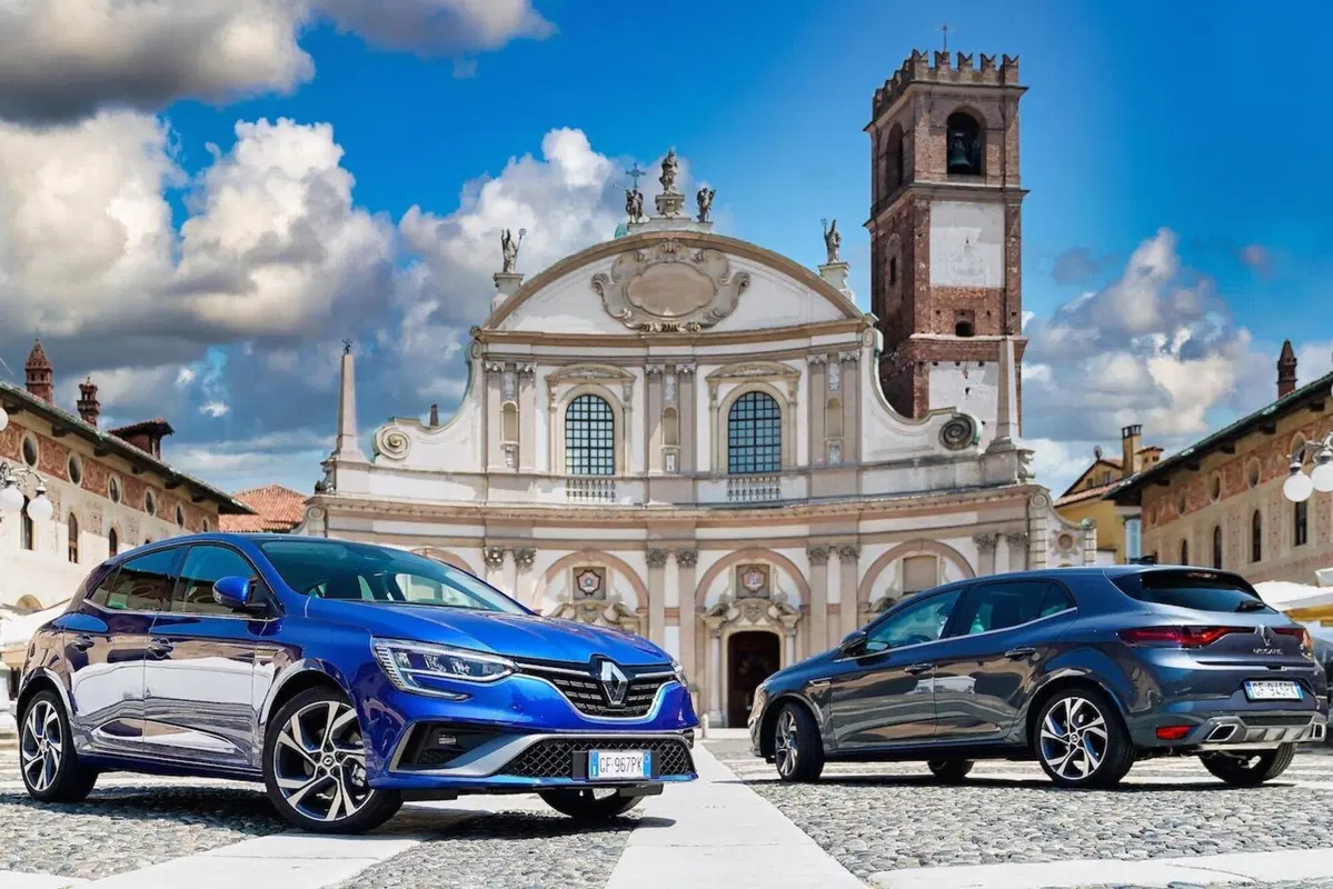 Megane E-Tech Plug-in Hybrid: maturità tecnologica (6)