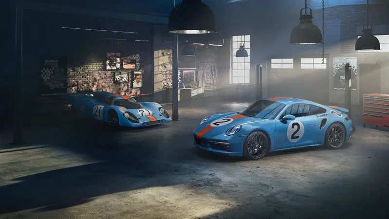 Una Porsche 911 Turbo S ispirata alla 917 KH Gulf per celebrare Pedro Rodriguez